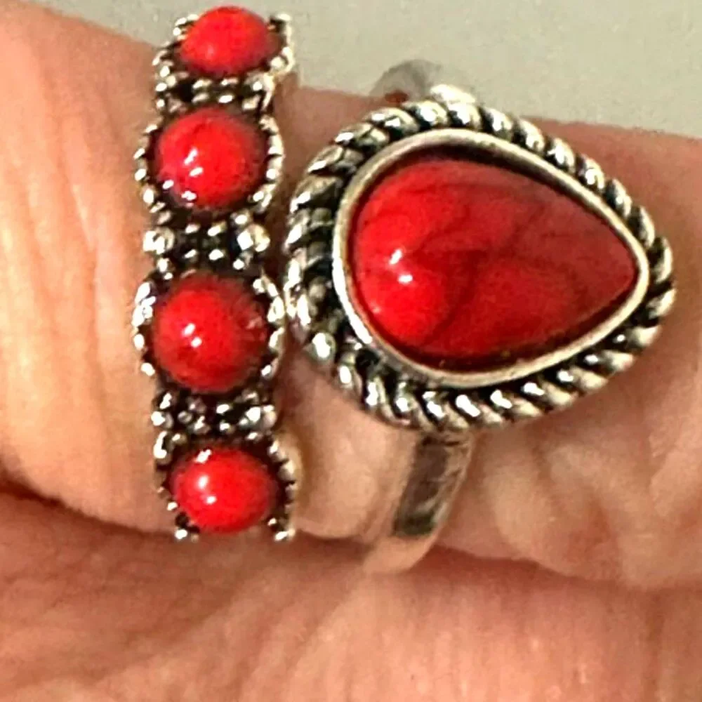 Beautiful (Silver Color ) Faux Agate 2 Fashion Ring Size: 5 & 5.5